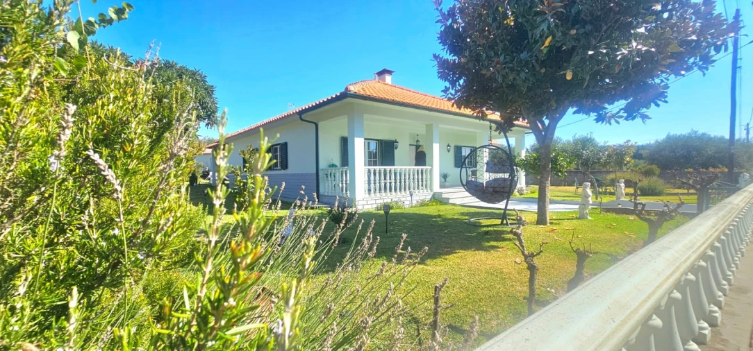 Moradia T0 para Venda em Aldeia do Bispo, Águas e Aldeia de João Pires Foto 2