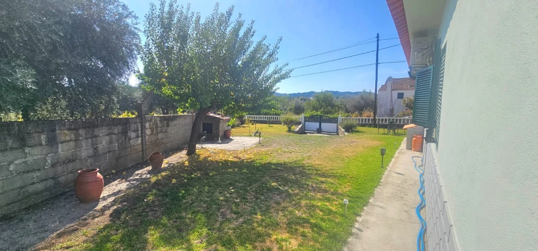 Moradia T0 para Venda em Aldeia do Bispo, Águas e Aldeia de João Pires Foto 7