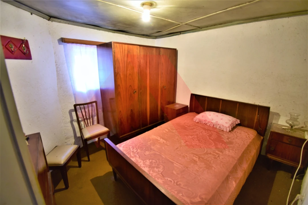 Moradia T4 para Venda em Espariz e Sinde Foto 6