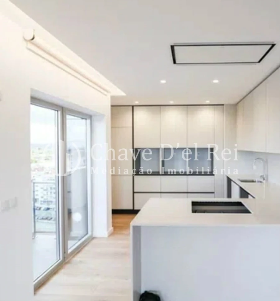 Apartamento T4 para Venda em Viseu Foto 4