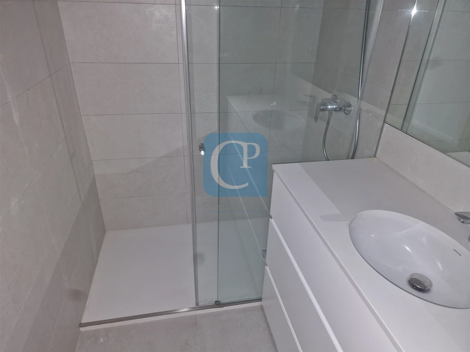 Apartamento T2 para Arrendamento em Mafamude e Vilar do Paraíso Foto 13