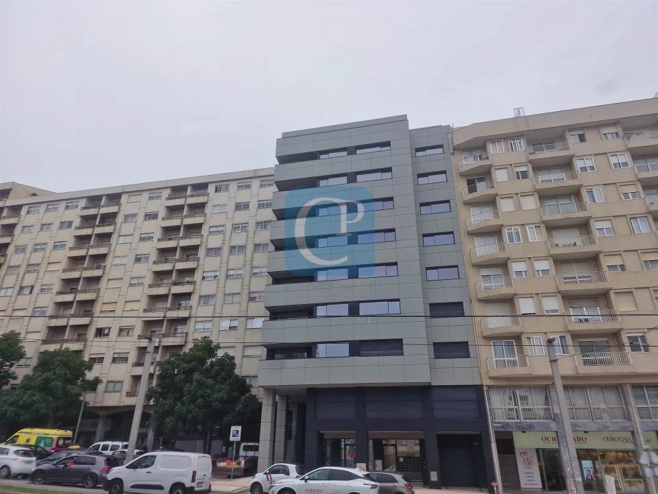 Apartamento T2 para Arrendamento em Mafamude e Vilar do Paraíso Foto 17