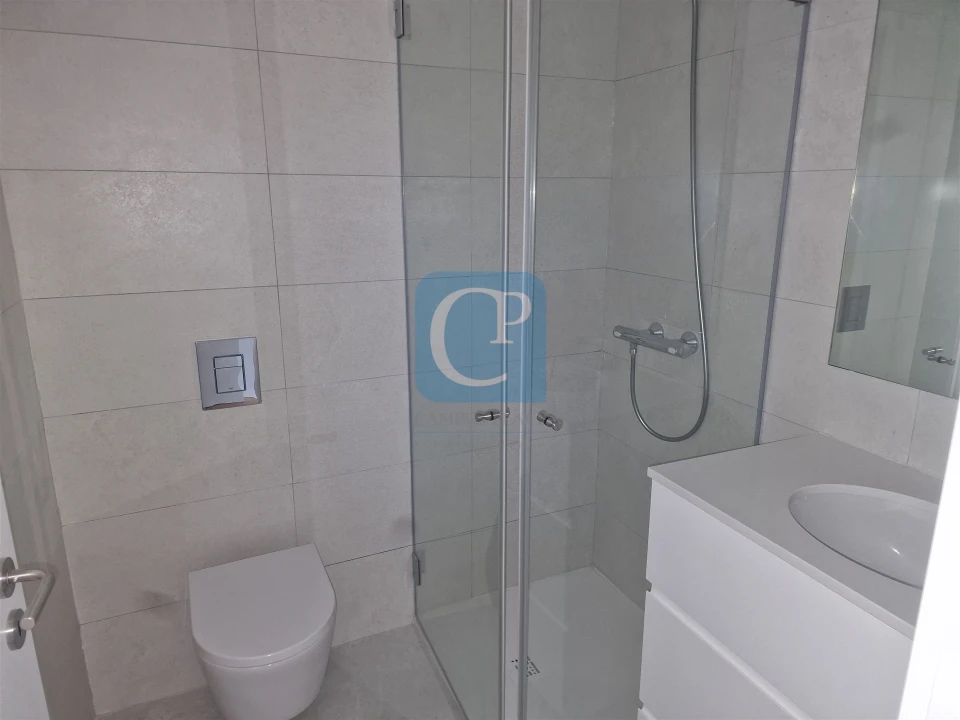 Apartamento T2 para Arrendamento em Mafamude e Vilar do Paraíso Foto 7