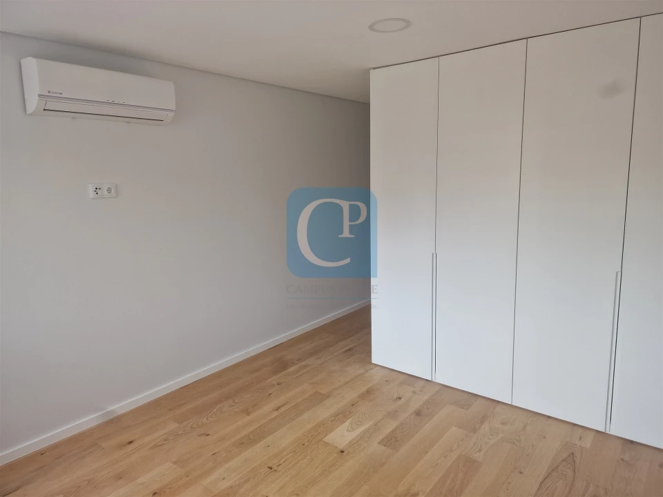 Apartamento T2 para Arrendamento em Mafamude e Vilar do Paraíso Foto 11