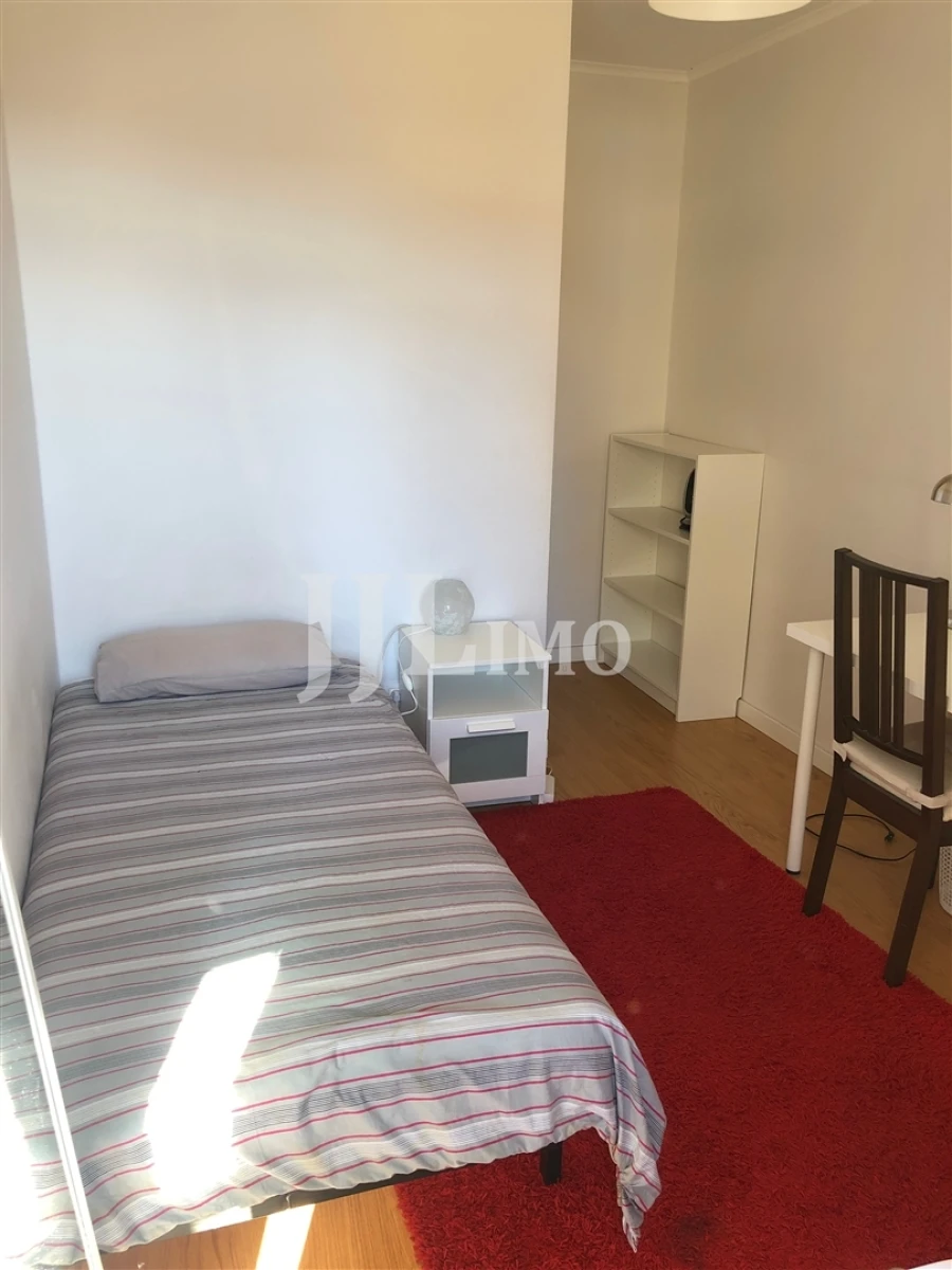 Apartamento T10 para Venda em Avenidas Novas Foto 31