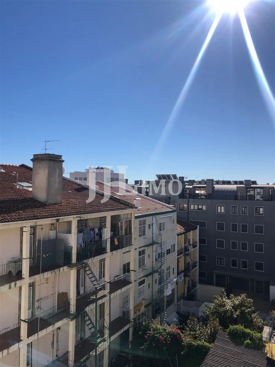 Apartamento T10 para Venda em Avenidas Novas Foto 48