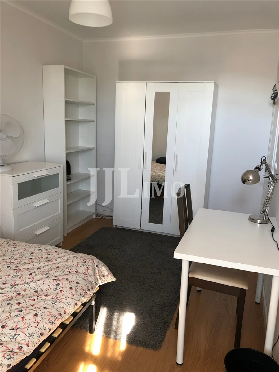 Apartamento T10 para Venda em Avenidas Novas Foto 28