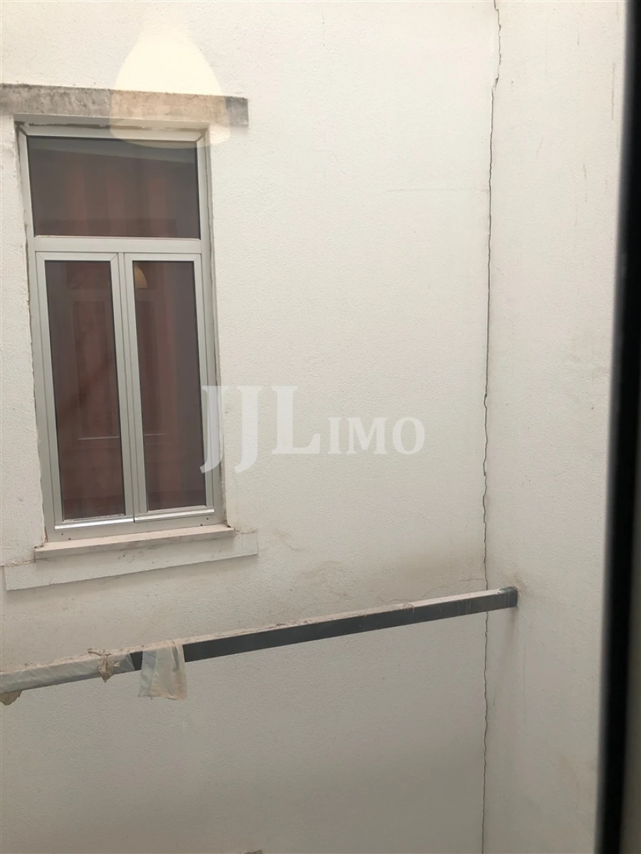 Apartamento T10 para Venda em Avenidas Novas Foto 15