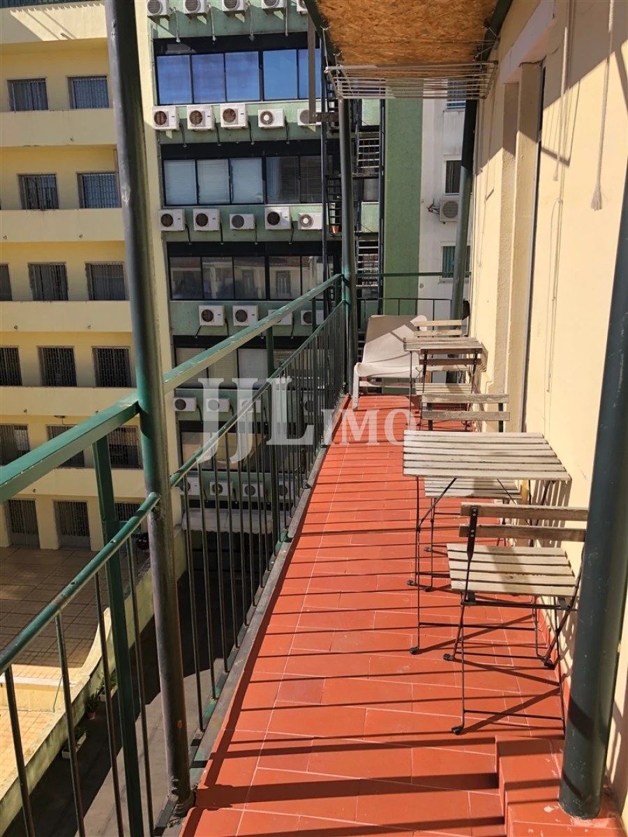 Apartamento T10 para Venda em Avenidas Novas Foto 47