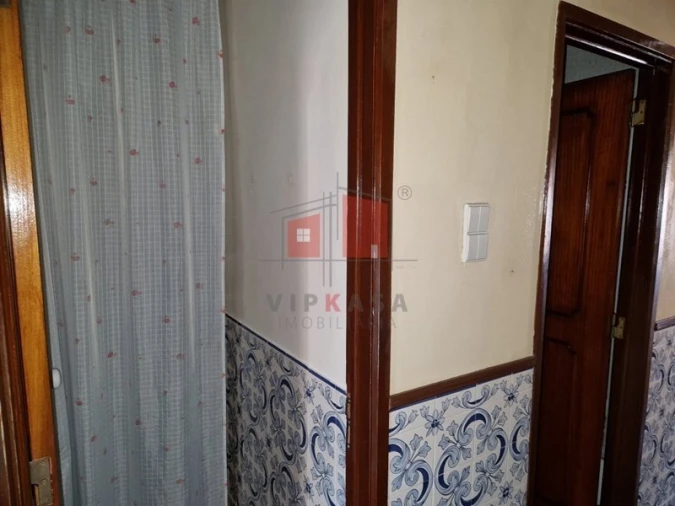 Apartamento T2 para Venda em Pontinha e Famões Foto 15