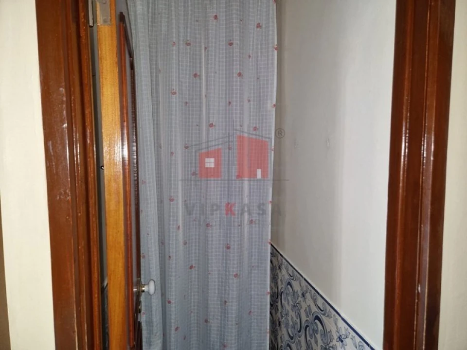 Apartamento T2 para Venda em Pontinha e Famões Foto 14