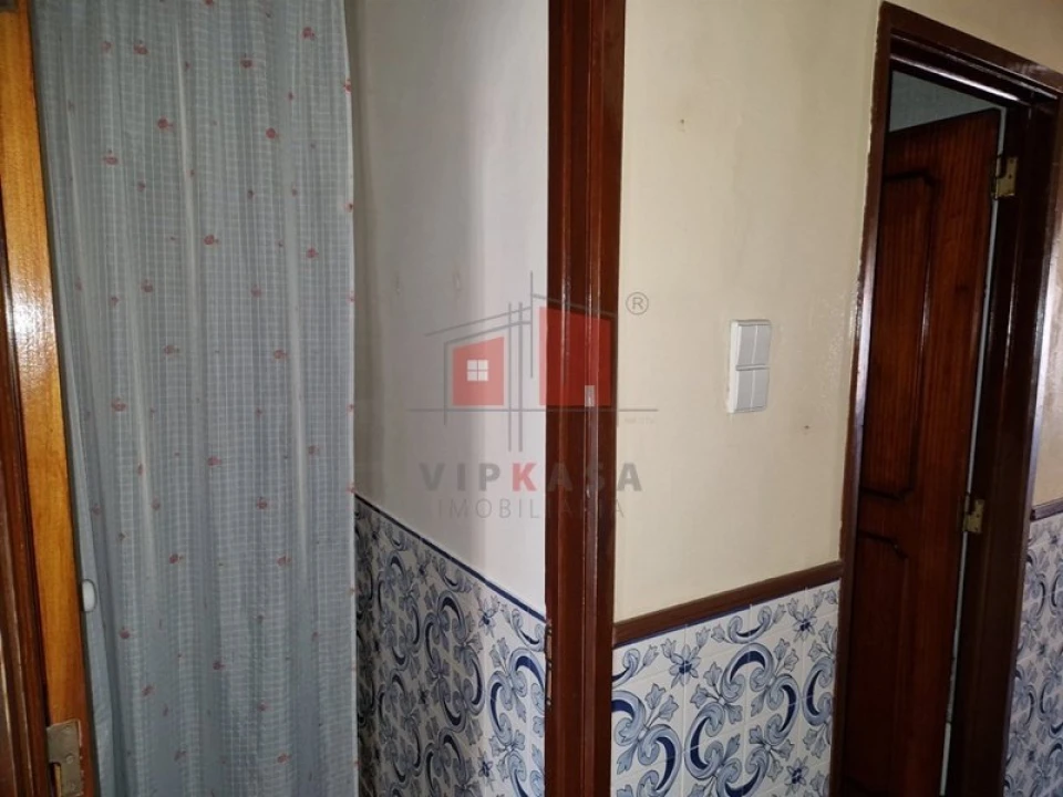 Apartamento T2 para Venda em Pontinha e Famões Foto 15