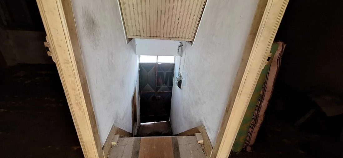 Moradia T9 para Venda em Almalagues Foto 7