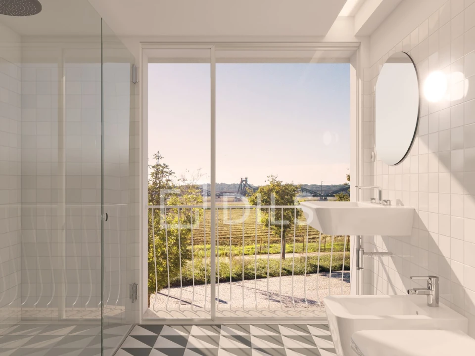 Apartamento T1 para Venda em Santa Maria do Castelo e Santiago e Santa Susana Foto 5