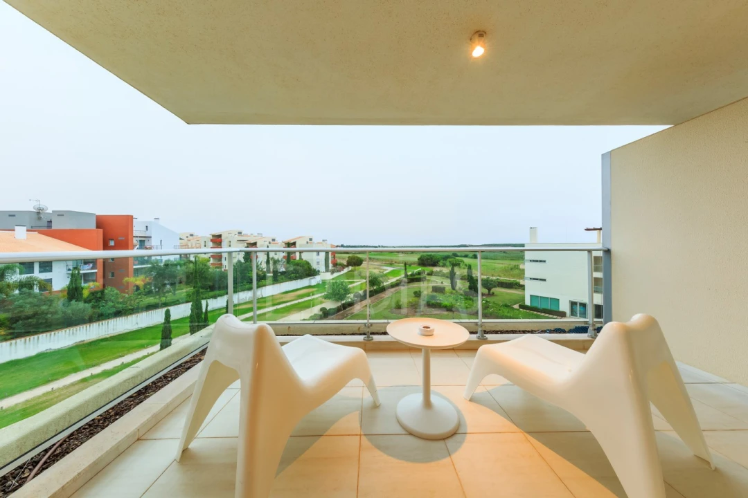 Apartamento T2 para Venda em Quarteira Foto 10
