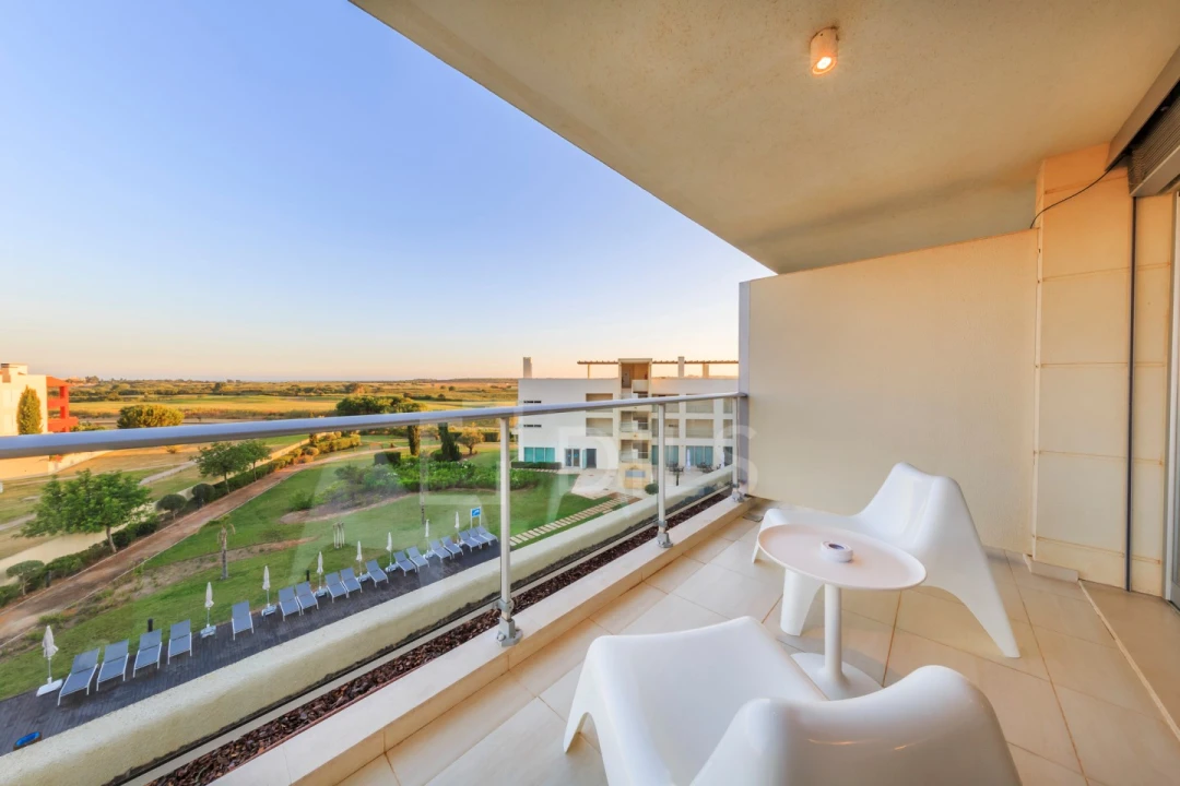 Apartamento T2 para Venda em Quarteira Foto 61