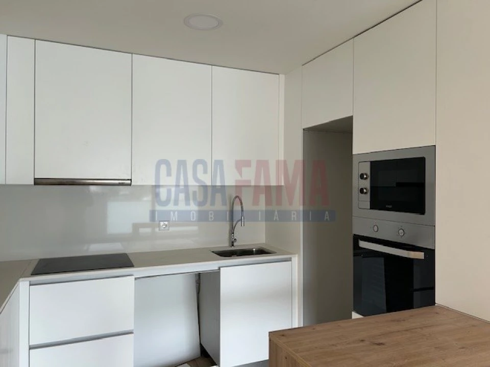 Apartamento T1 para Venda em Vila Nova de Famalicão e Calendário Foto 1