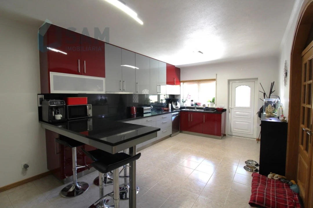 Moradia T3 para Venda em Vimeiro Foto 10