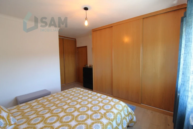 Moradia T3 para Venda em Vimeiro Foto 15