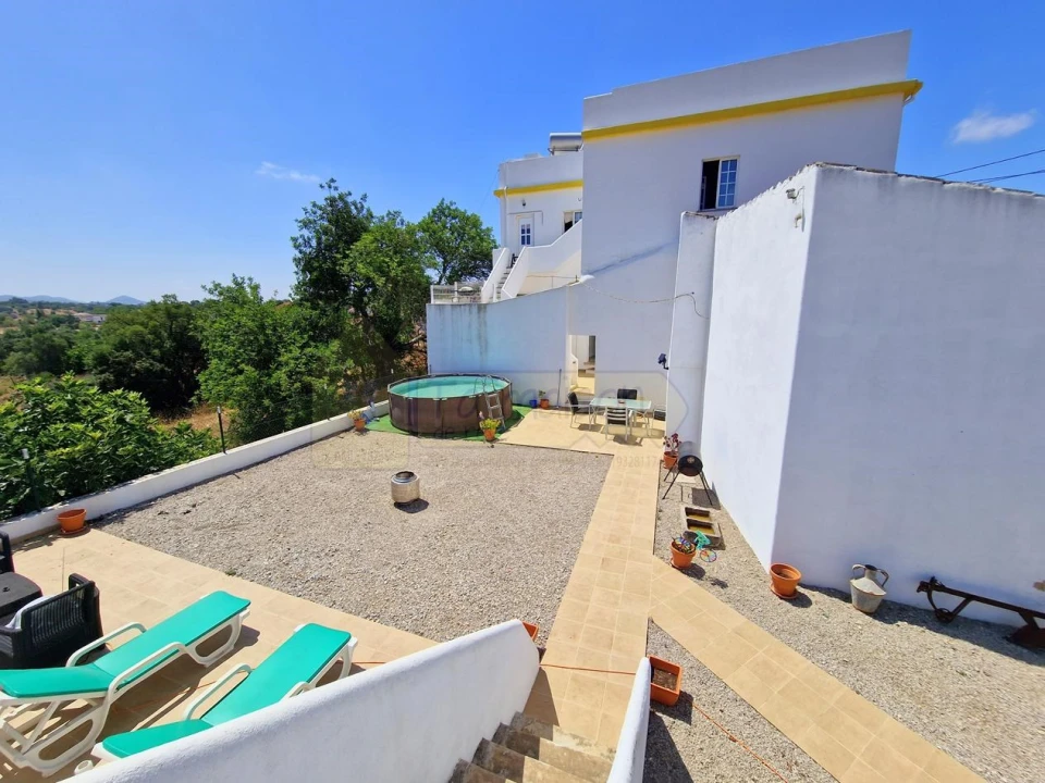 Moradia T7 para Venda em Salir Foto 2