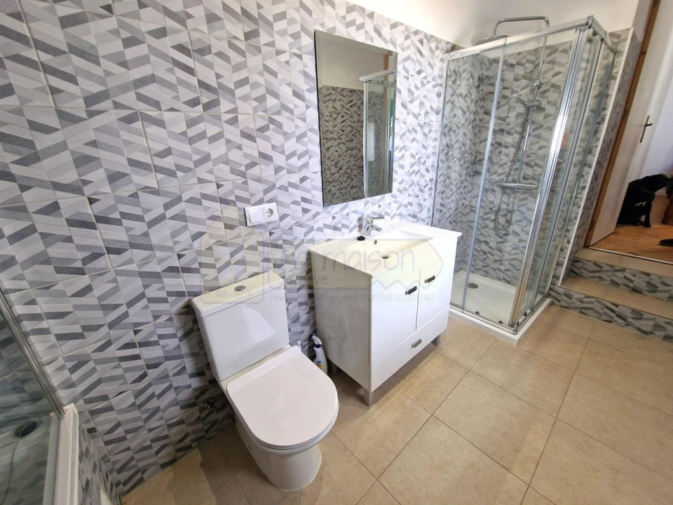 Moradia T7 para Venda em Salir Foto 14