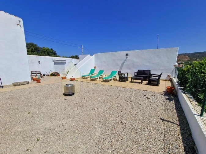 Moradia T7 para Venda em Salir Foto 3