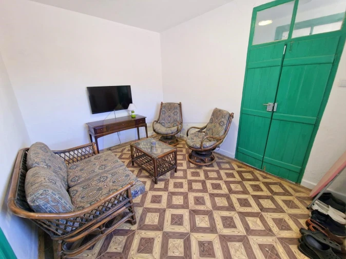 Moradia T7 para Venda em Salir Foto 4