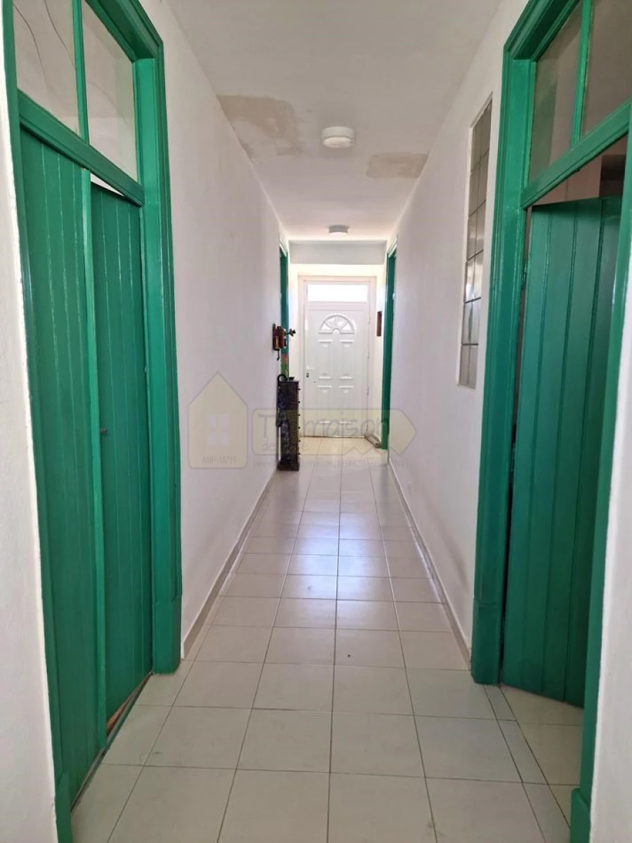 Moradia T7 para Venda em Salir Foto 10