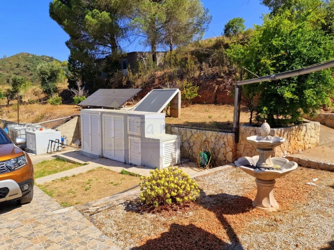 Moradia T5 para Venda em Salir Foto 31