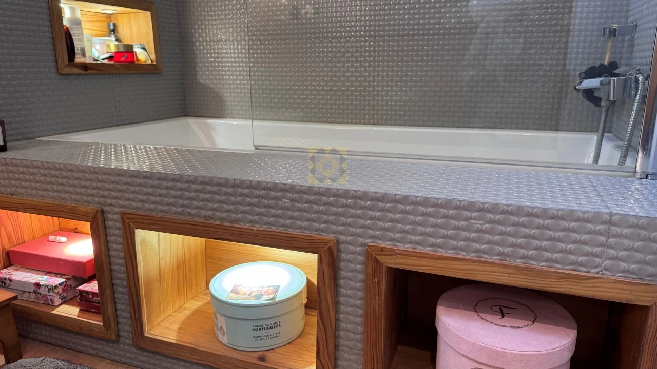 Apartamento T3 para Venda em Aldoar, Foz do Douro e Nevogilde Foto 24