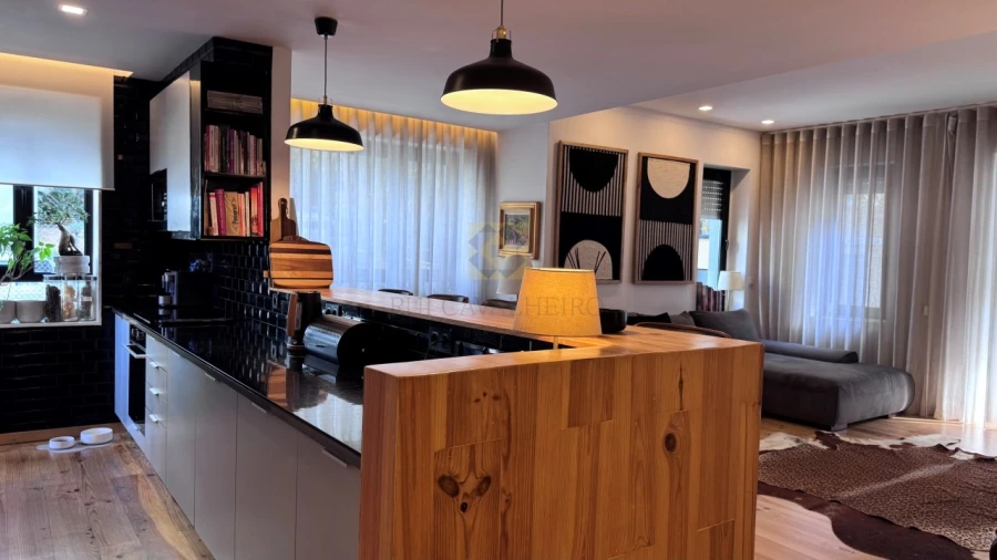 Apartamento T3 para Venda em Aldoar, Foz do Douro e Nevogilde Foto 5