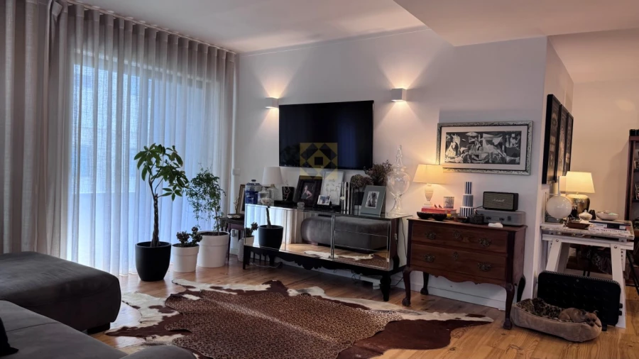 Apartamento T3 para Venda em Aldoar, Foz do Douro e Nevogilde Foto 11