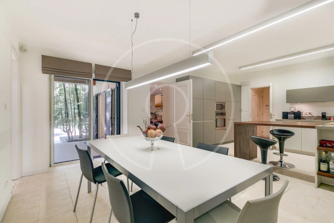 Moradia T5 para Venda em Santo Estêvão Foto 22