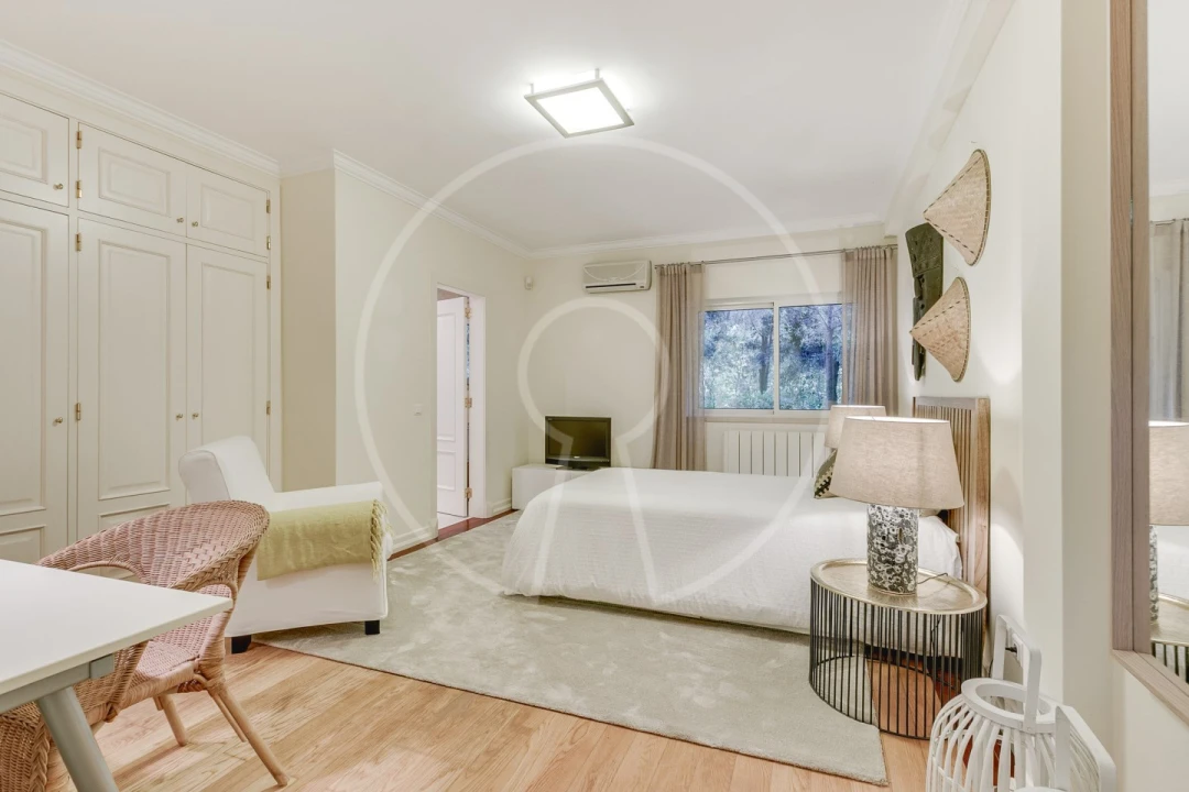 Moradia T5 para Venda em Santo Estêvão Foto 30