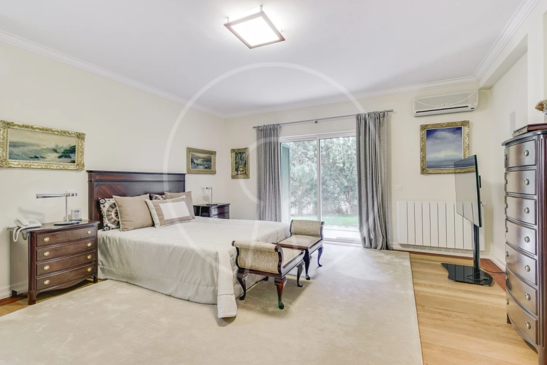 Moradia T5 para Venda em Santo Estêvão Foto 40