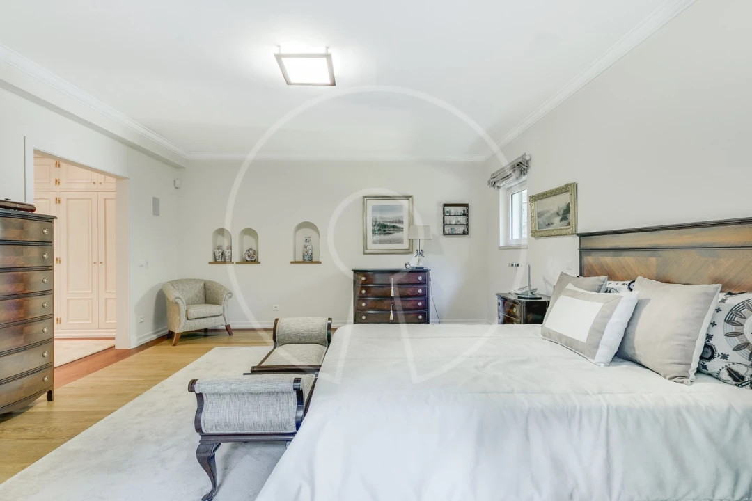 Moradia T5 para Venda em Santo Estêvão Foto 41