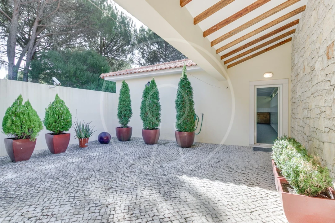 Moradia T5 para Venda em Santo Estêvão Foto 56