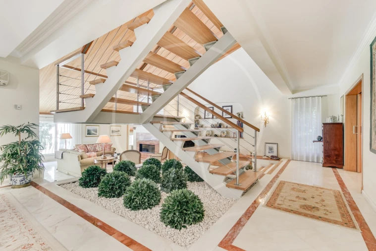 Moradia T5 para Venda em Santo Estêvão Foto 44