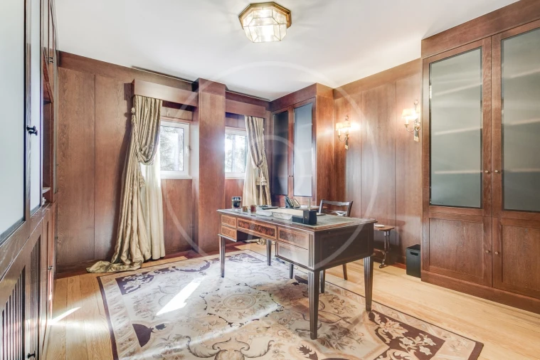 Moradia T5 para Venda em Santo Estêvão Foto 51