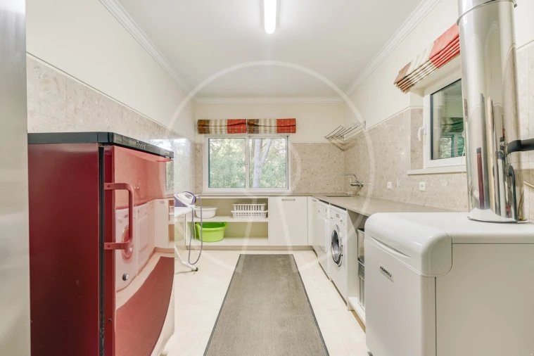 Moradia T5 para Venda em Santo Estêvão Foto 55