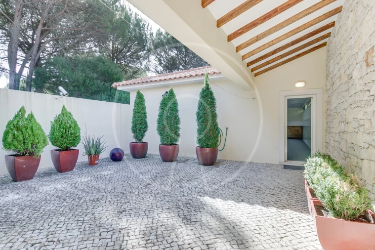 Moradia T5 para Venda em Santo Estêvão Foto 56