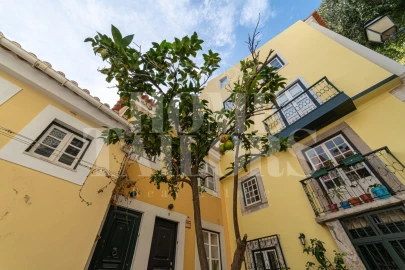 Apartamento T2 para Venda em Santa Maria Maior