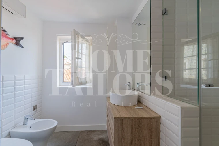 Apartamento T2 para Venda em Santa Maria Maior Foto 9