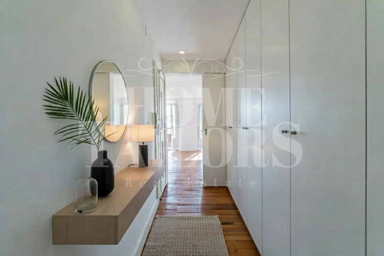 Apartamento T2 para Venda em Santa Maria Maior Foto 5