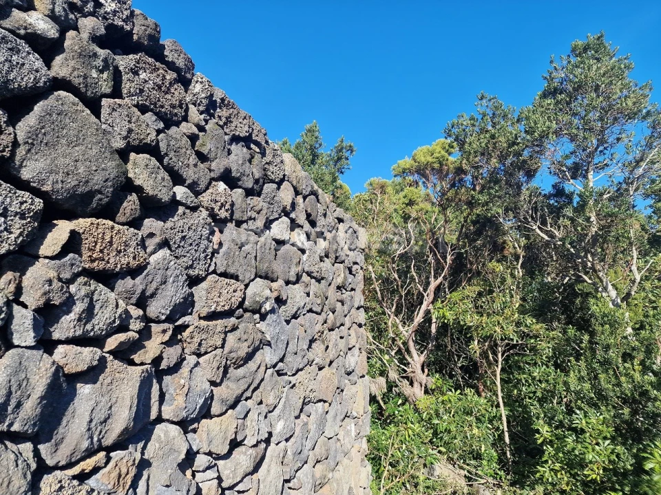 Moradia T2 para Venda em Bandeiras Foto 15