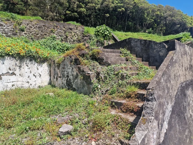 Moradia T4 para Venda em Ribeirinha Foto 3