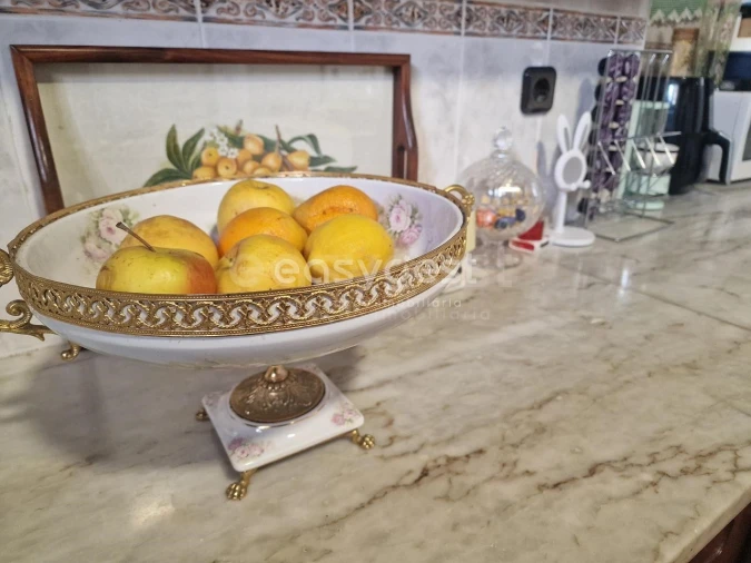 Moradia T4 para Venda em Arrifes Foto 23