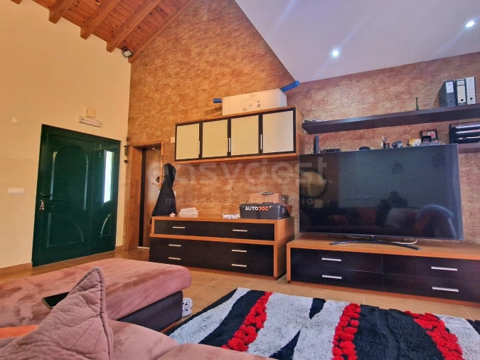 Moradia T3 para Venda em Pedro Miguel Foto 13