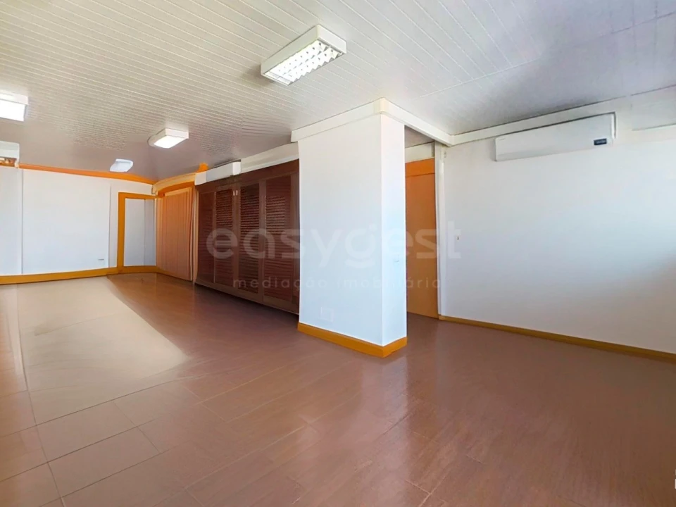 Prédio para Venda em Ponta Delgada (São Pedro) Foto 5