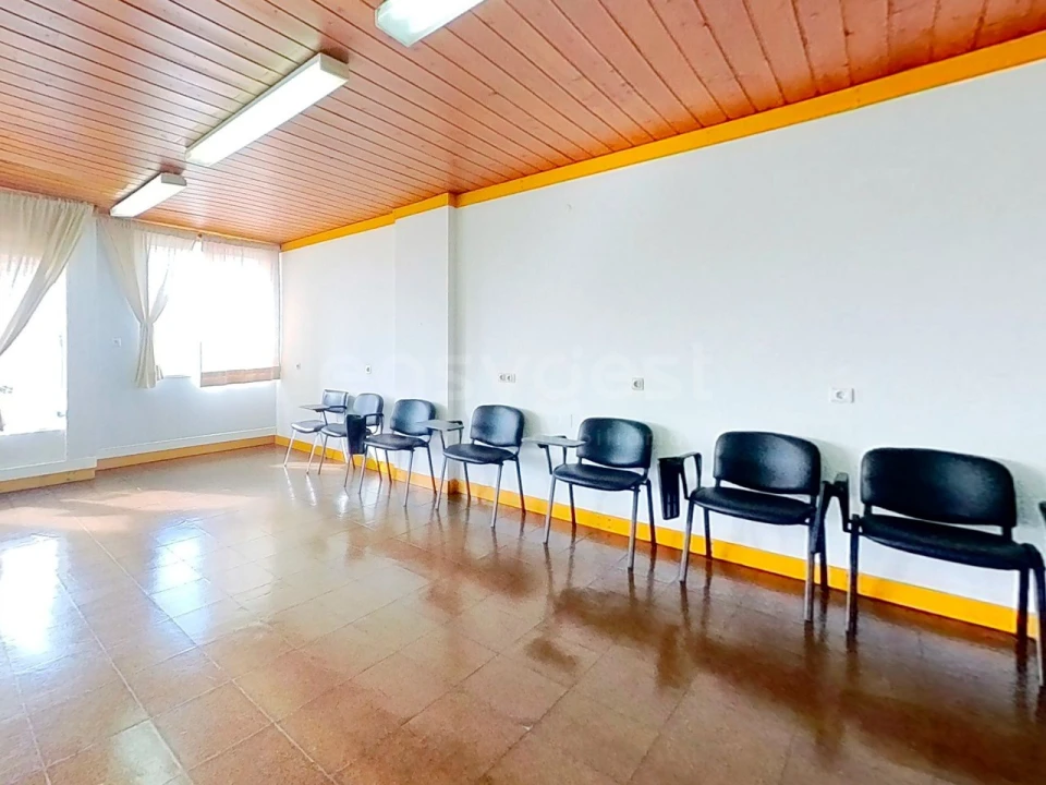 Prédio para Venda em Ponta Delgada (São Pedro) Foto 17